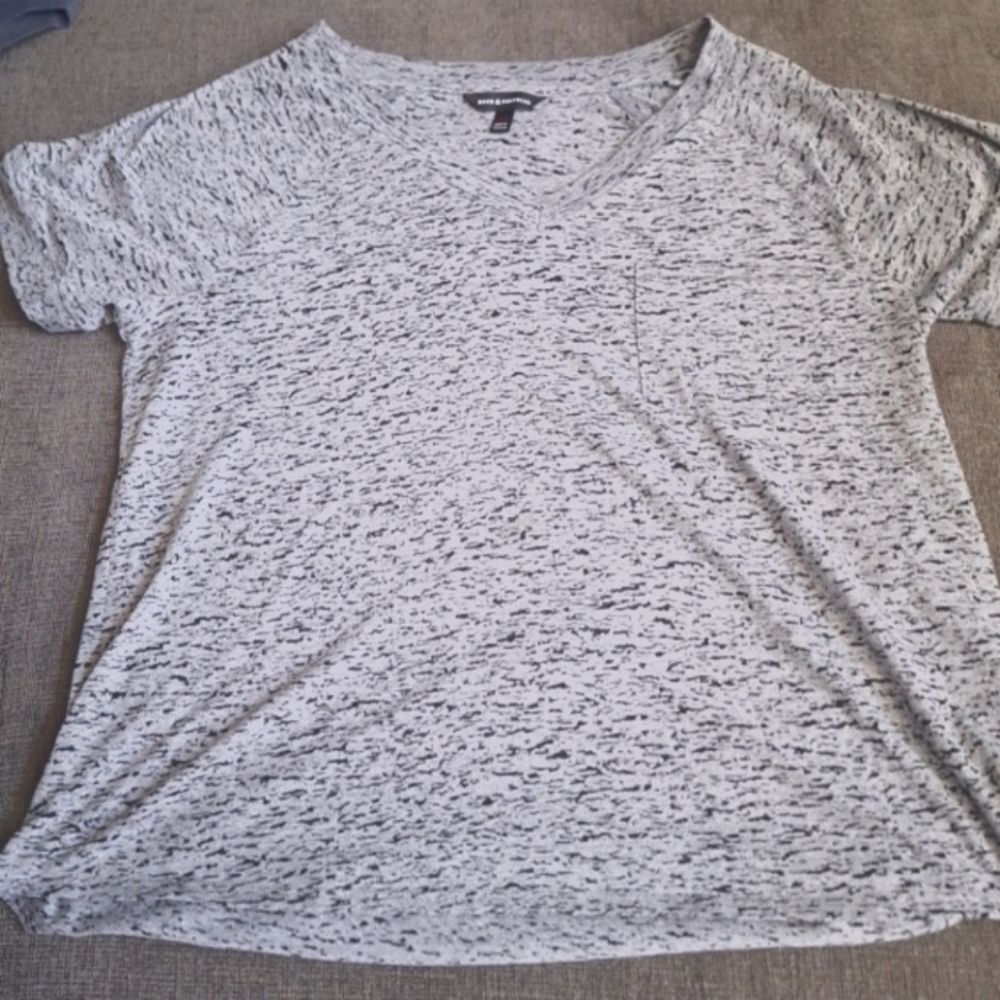 Rock and republic xxl tshirt